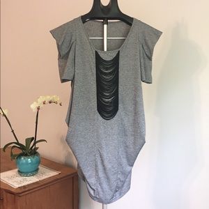 Artsy and unique long tunic!